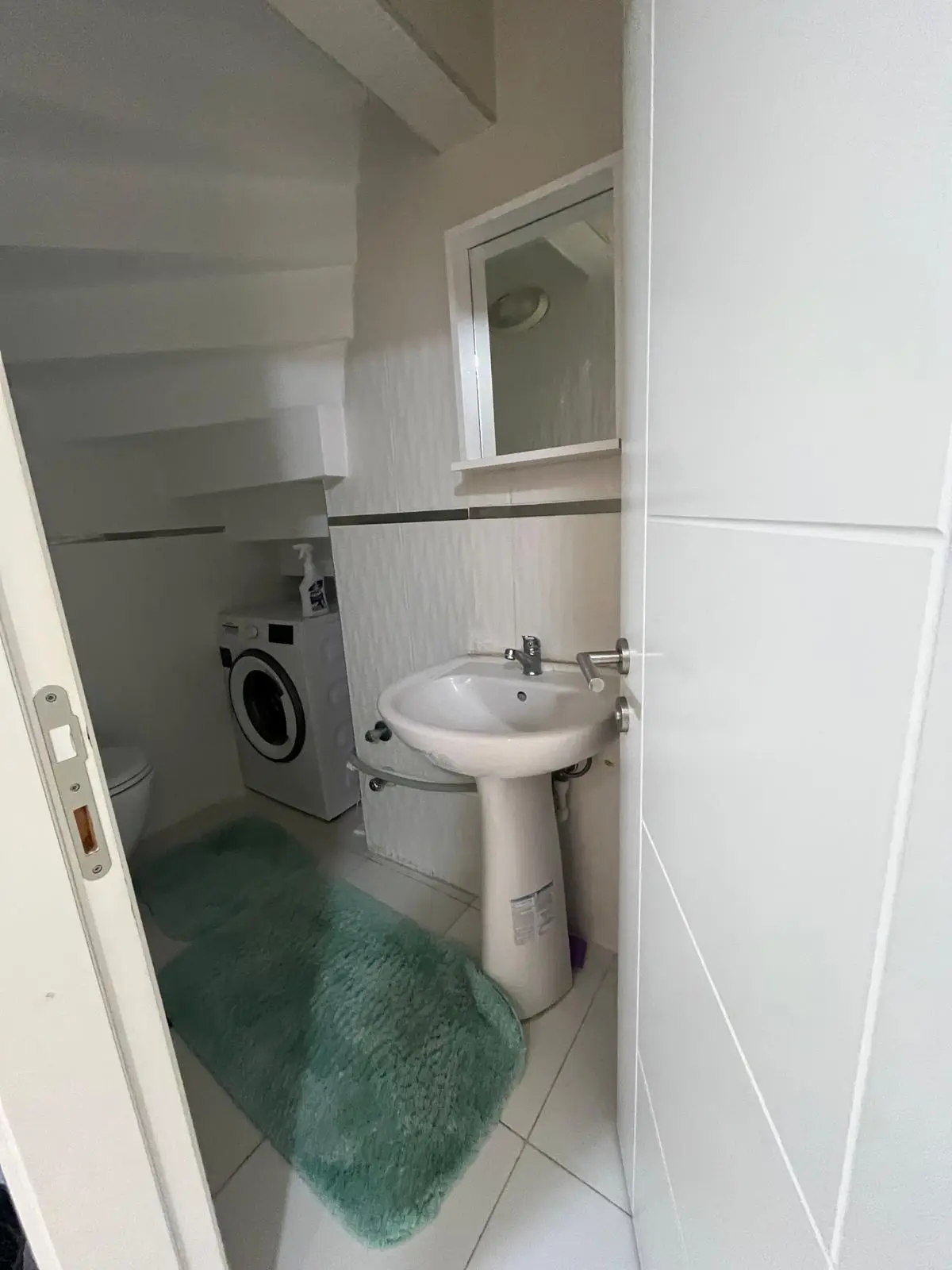 Fitted bathroom